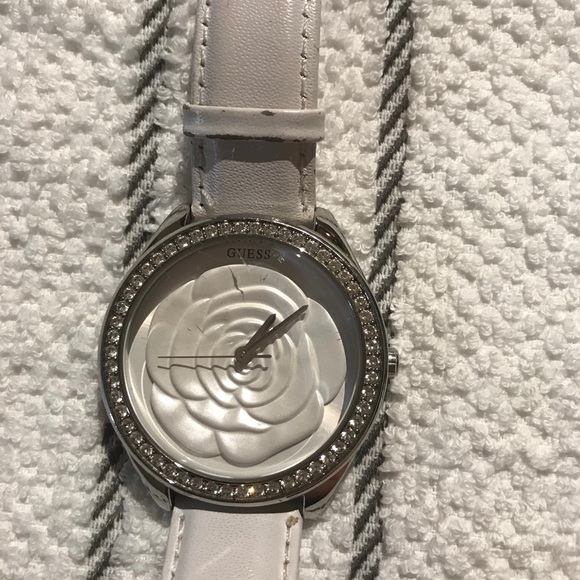 GUESS Leather Watch - Picture 5 of 5